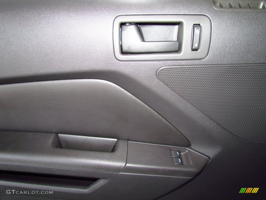 2010 Mustang V6 Coupe - Kona Blue Metallic / Charcoal Black photo #13