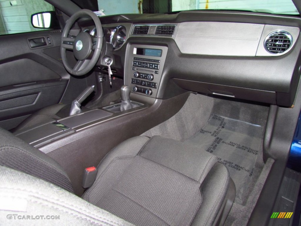 2010 Mustang V6 Coupe - Kona Blue Metallic / Charcoal Black photo #15