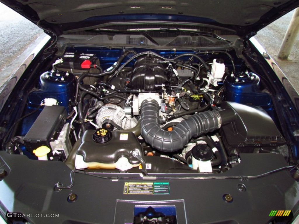 2010 Mustang V6 Coupe - Kona Blue Metallic / Charcoal Black photo #18