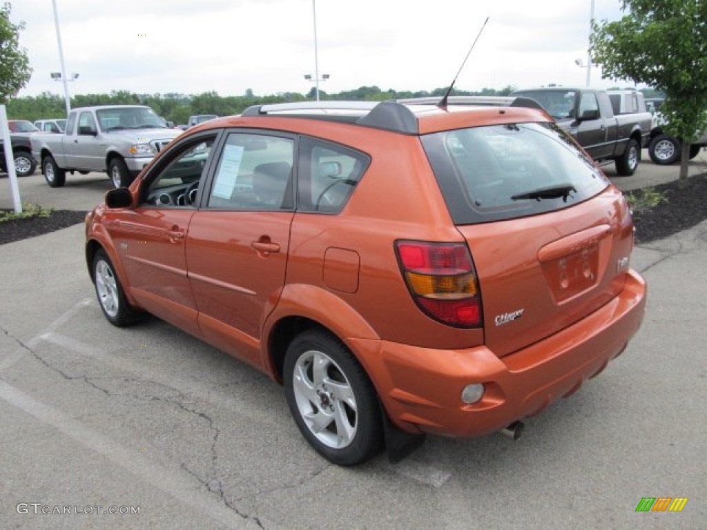 2005 Vibe  - Fusion Orange Metallic / Slate photo #8