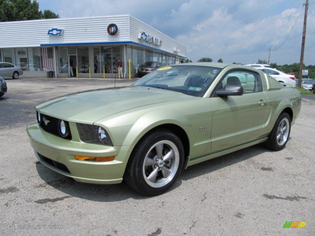 2005 Mustang GT Deluxe Coupe - Legend Lime Metallic / Medium Parchment photo #1