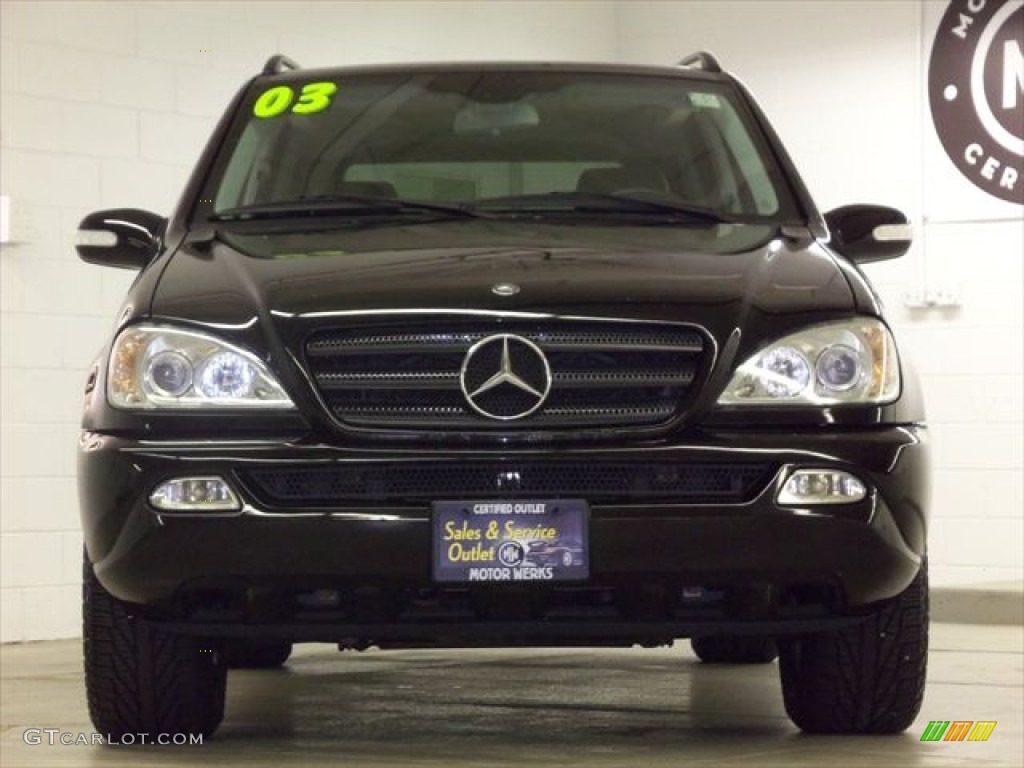 2003 ML 320 4Matic - Black / Charcoal photo #2