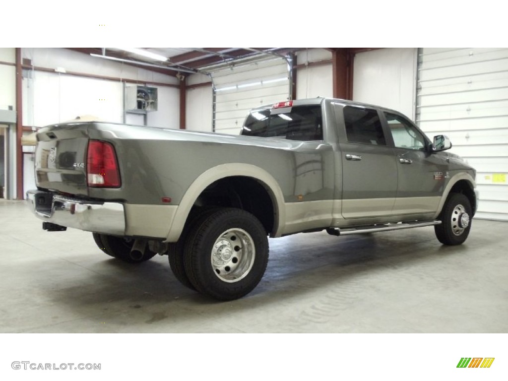2011 Ram 3500 HD Laramie Crew Cab 4x4 Dually - Mineral Gray Metallic / Light Pebble Beige/Bark Brown photo #4