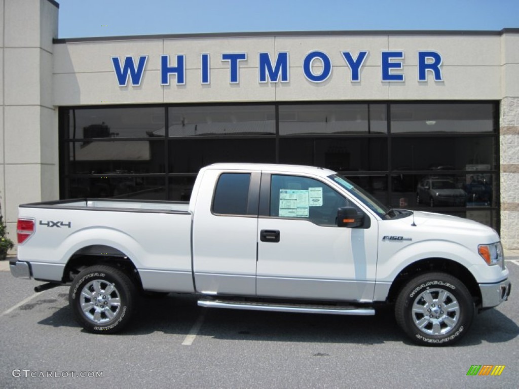 2011 F150 XLT SuperCab 4x4 - Oxford White / Steel Gray photo #1