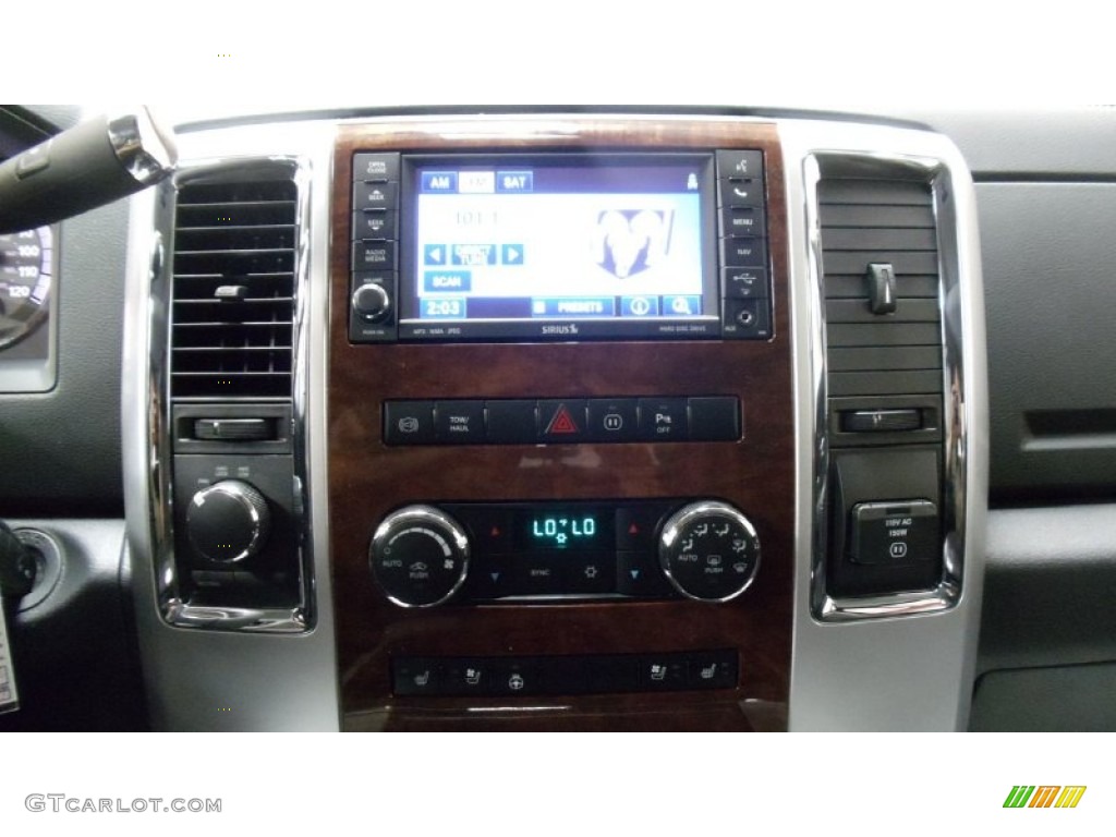 2011 Ram 3500 HD Laramie Crew Cab 4x4 - Mineral Gray Metallic / Dark Slate Gray photo #17