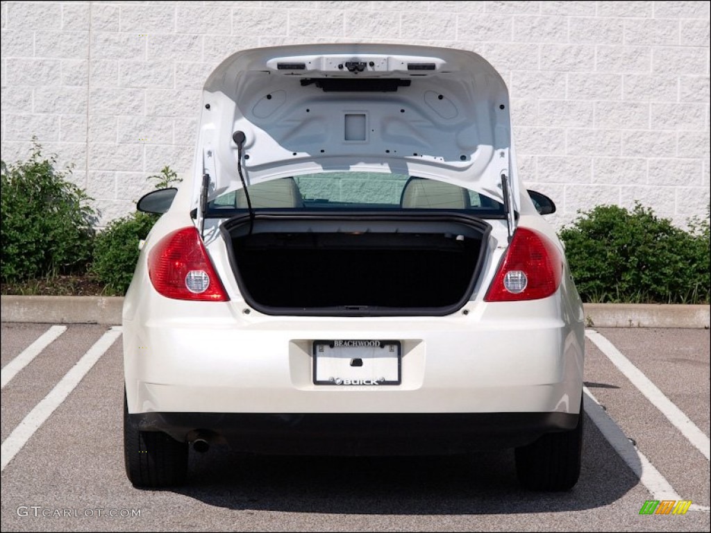 2009 G6 Sedan - Summit White / Light Taupe photo #7