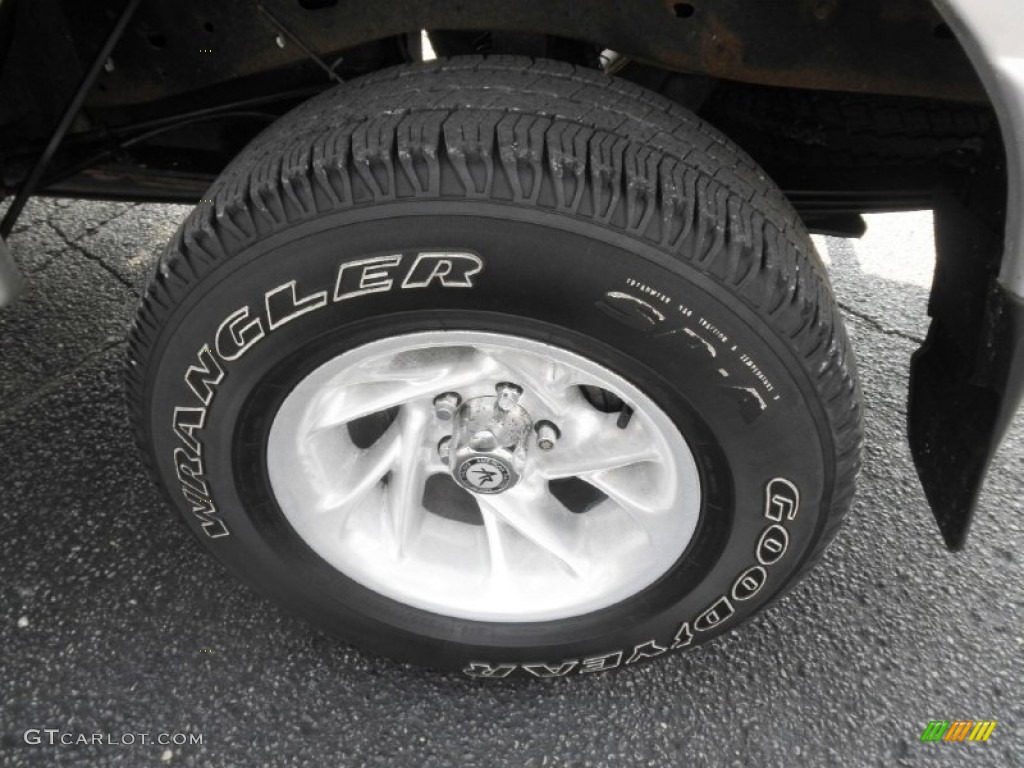 2007 Ranger XL SuperCab 4x4 - Silver Metallic / Medium Dark Flint photo #13