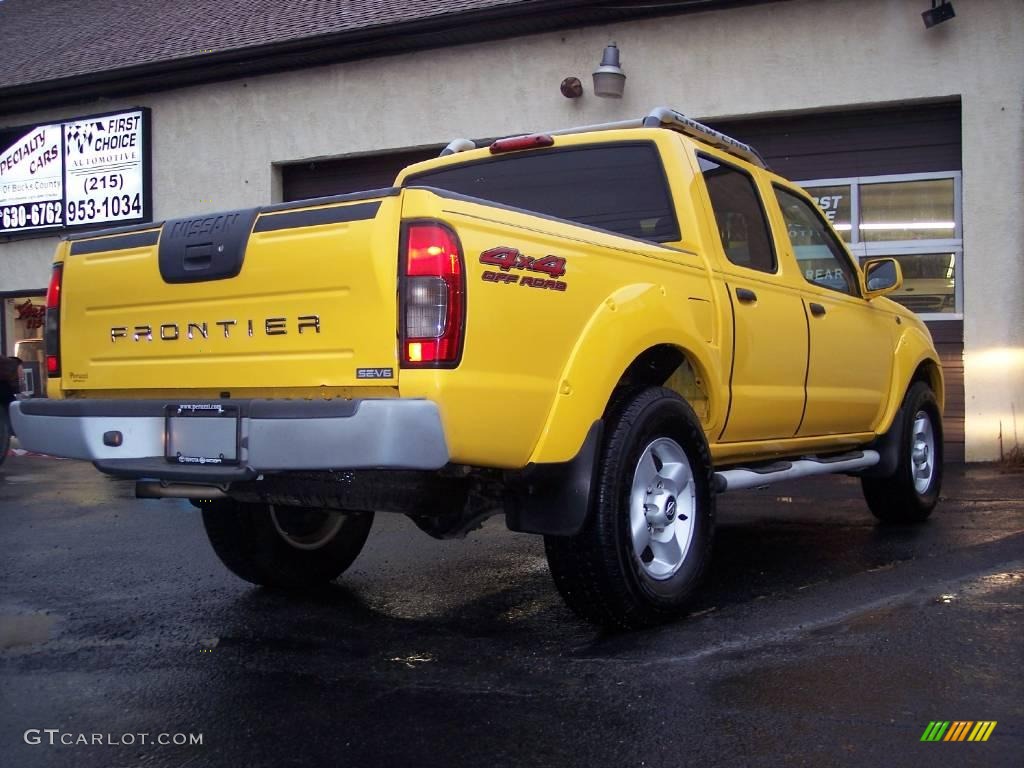 2001 Frontier SE V6 Crew Cab 4x4 - Solar Yellow / Gray photo #19