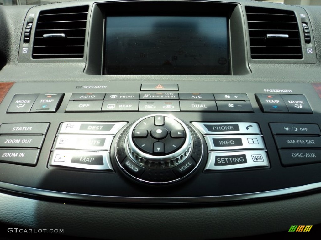 2009 Infiniti M 35 Sedan Controls Photo #50687678