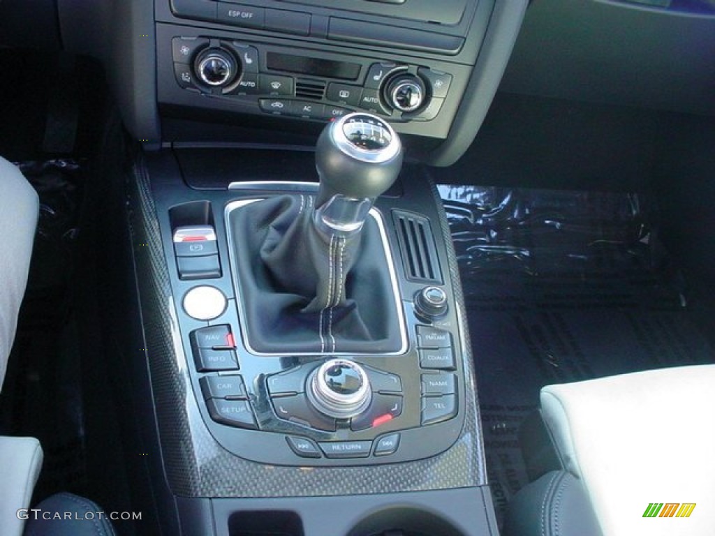 2009 Audi S5 4.2 quattro 6 Speed Manual Transmission Photo #50691478