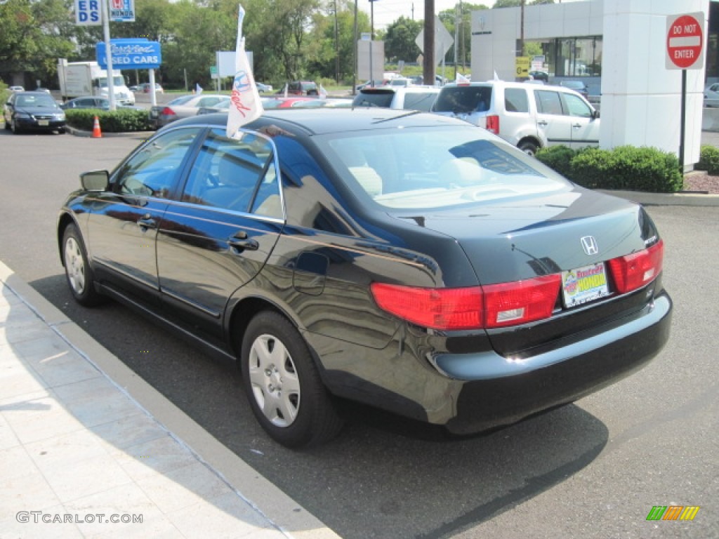 2005 Accord LX Sedan - Nighthawk Black Pearl / Ivory photo #5
