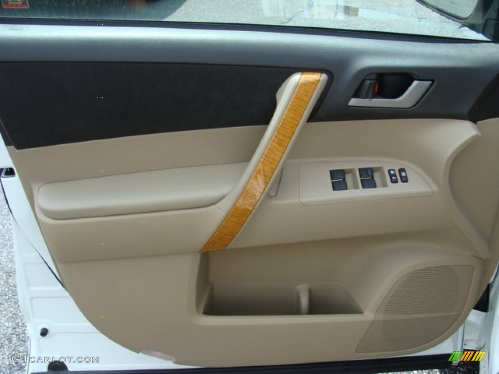 2010 Toyota Highlander Hybrid 4WD Sand Beige Door Panel Photo #50694040