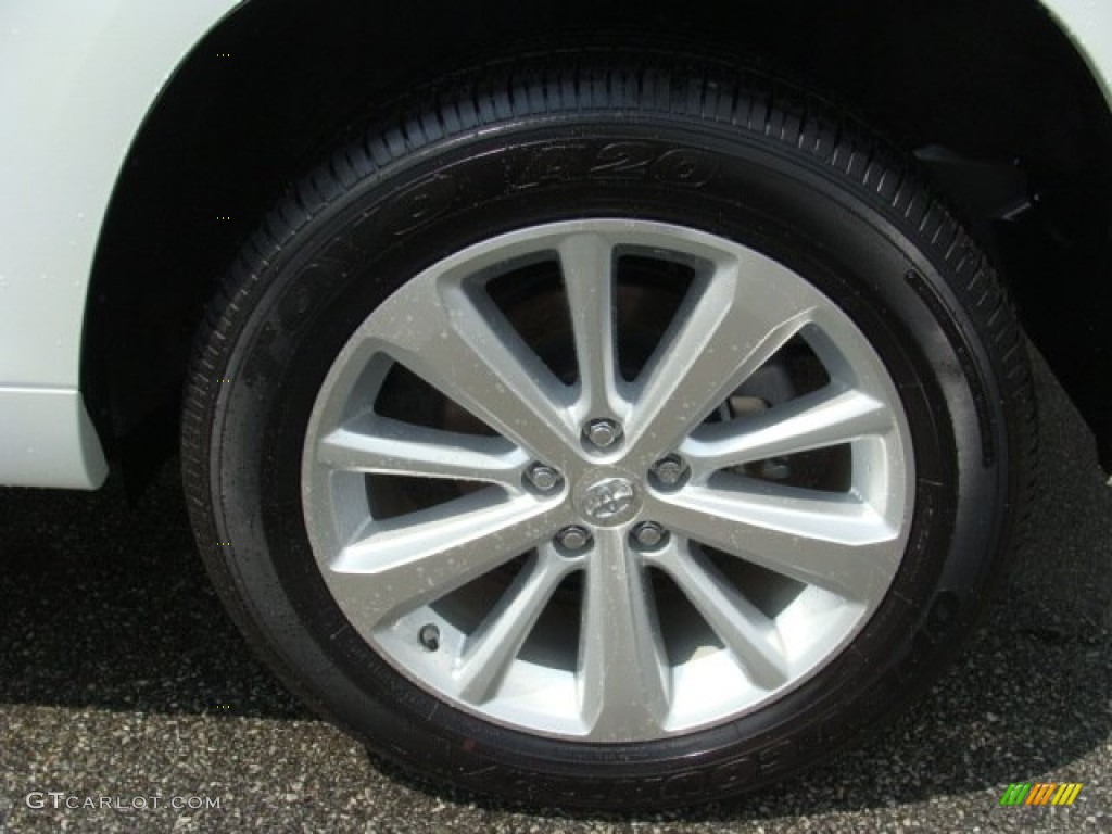 2010 Toyota Highlander Hybrid 4WD Wheel Photos