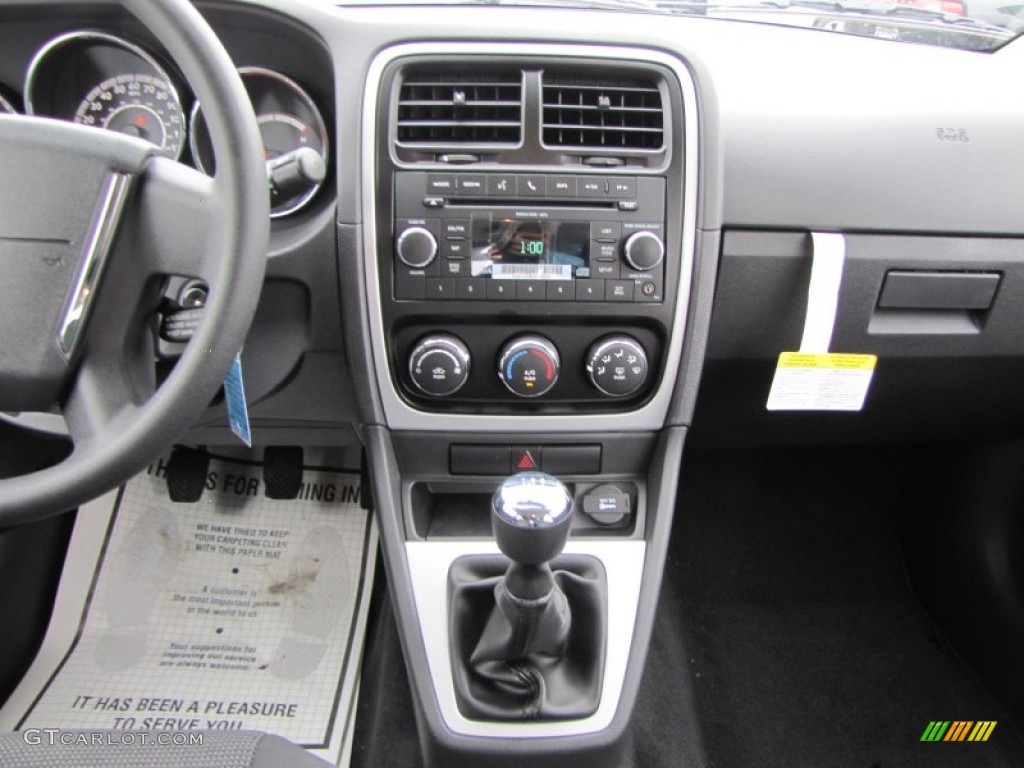 2011 Dodge Caliber Express Controls Photo #50695039