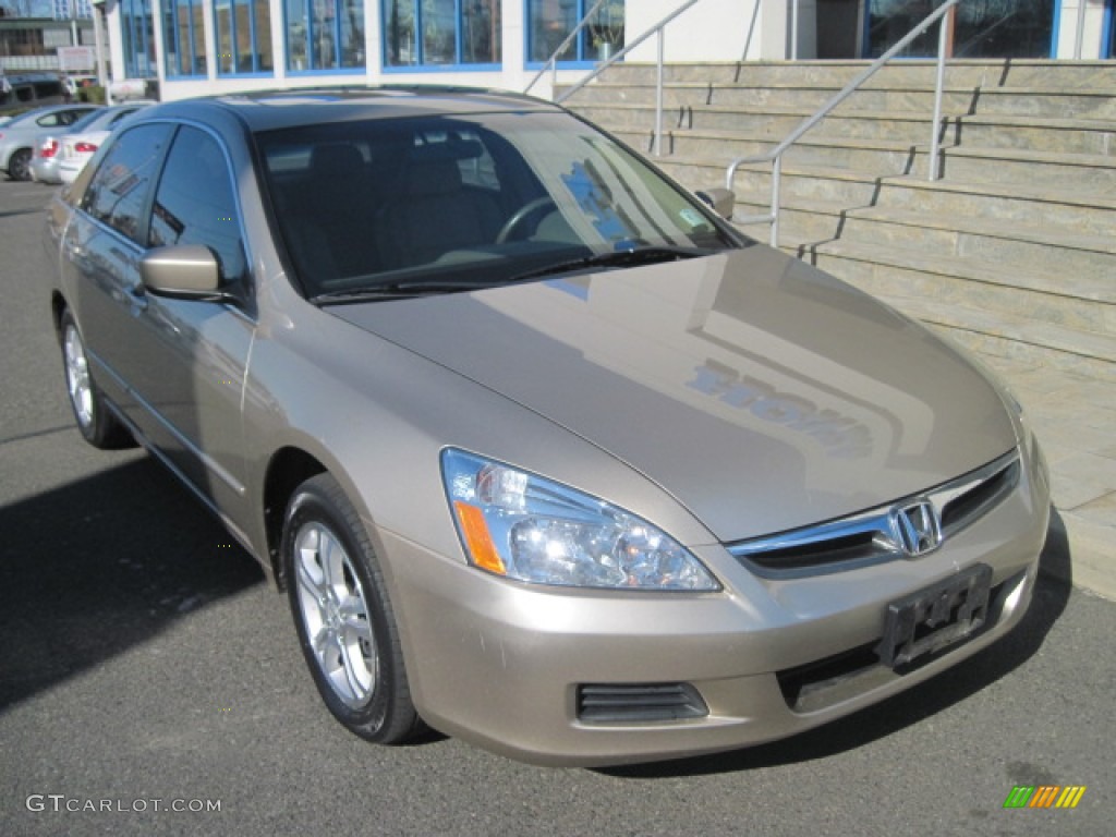 2007 Accord EX-L Sedan - Desert Mist Metallic / Ivory photo #1