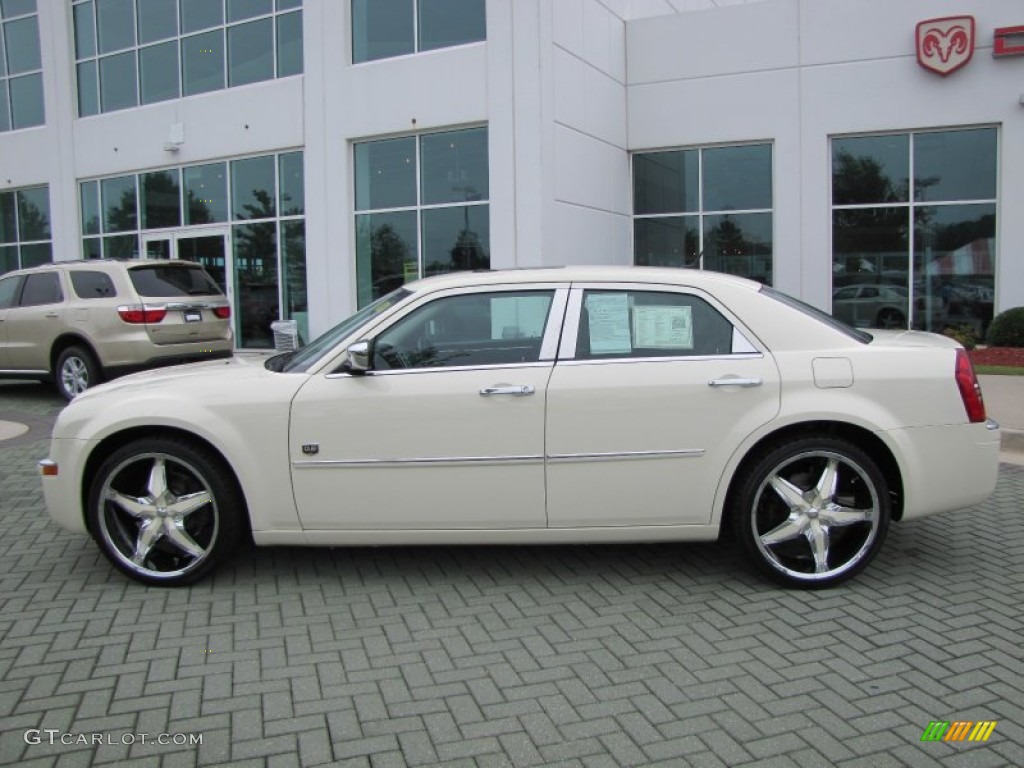 Cool Vanilla White 2008 Chrysler 300 Touring DUB Edition Exterior Photo #50697187