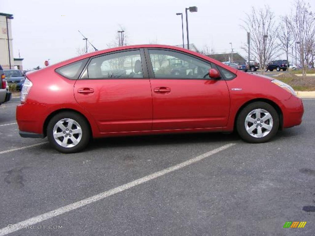 2006 Prius Hybrid - Barcelona Red Metallic / Gray photo #13