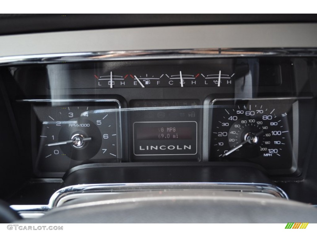 2009 Lincoln Navigator L 4x4 Gauges Photo #50699698