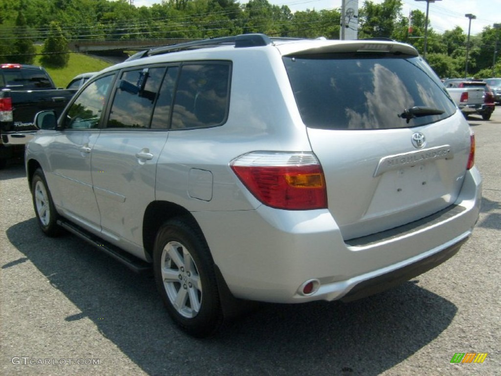 Classic Silver Metallic 2010 Toyota Highlander SE 4WD Exterior Photo #50700268