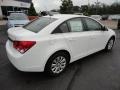 Summit White - Cruze LT Photo No. 7