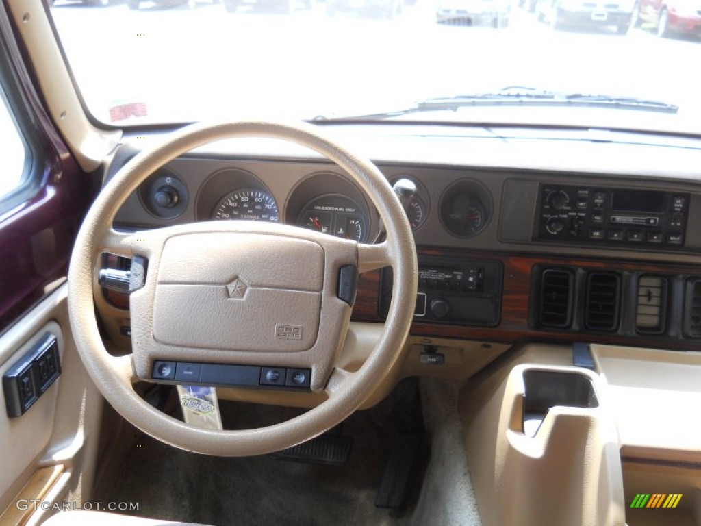 1997 Dodge Ram Van 2500 Conversion Camel Steering Wheel Photo ...