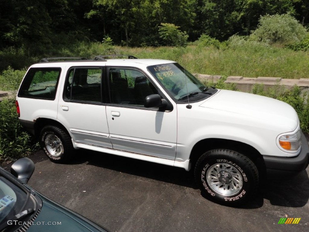 1999 Explorer XLT 4x4 - Oxford White / Medium Graphite Grey photo #3