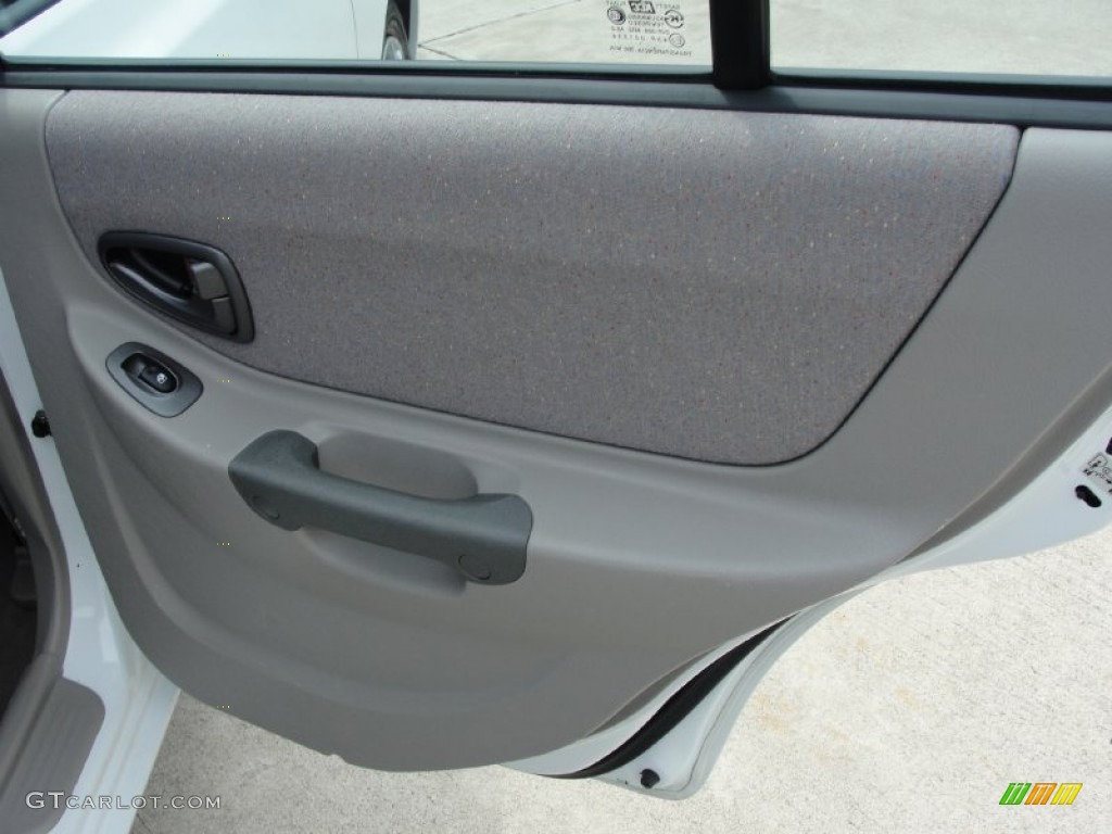 2002 Hyundai Accent GL Sedan Beige Door Panel Photo #50705542