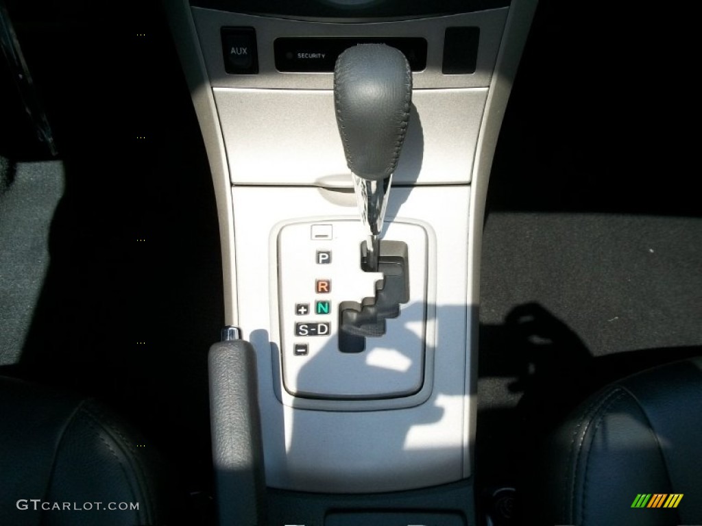 2009 Toyota Corolla XRS Transmission Photos