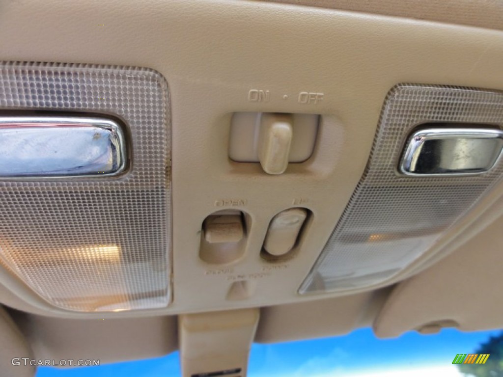 1997 Infiniti Q 45 t Controls Photo #50712826