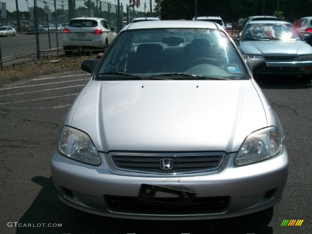 1999 Civic VP Sedan - Vogue Silver Metallic / Gray photo #2