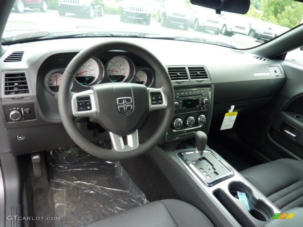 2011 Challenger SE - Tungsten Metallic / Dark Slate Gray photo #19