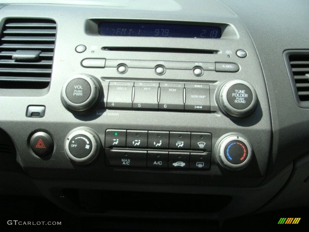2010 Honda Civic DX-VP Sedan Controls Photo #50716426