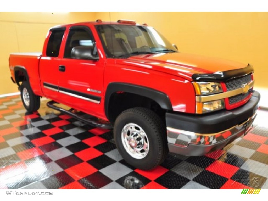2004 Silverado 2500HD LT Extended Cab 4x4 - Victory Red / Dark Charcoal photo #1