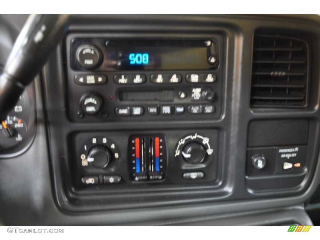 2004 Silverado 2500HD LT Extended Cab 4x4 - Victory Red / Dark Charcoal photo #6