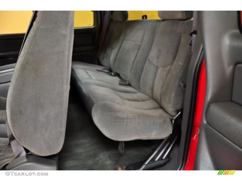 2004 Silverado 2500HD LT Extended Cab 4x4 - Victory Red / Dark Charcoal photo #11