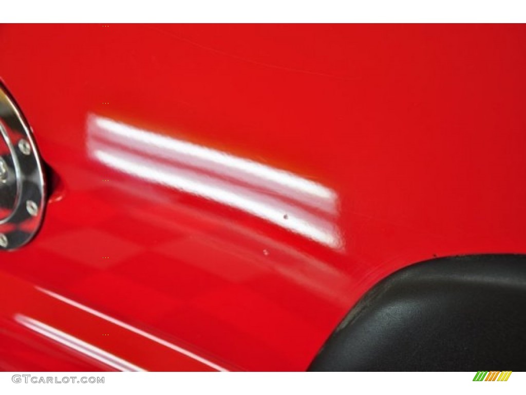 2004 Silverado 2500HD LT Extended Cab 4x4 - Victory Red / Dark Charcoal photo #21