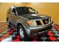Granite Metallic - Pathfinder SE 4x4 Photo No. 1
