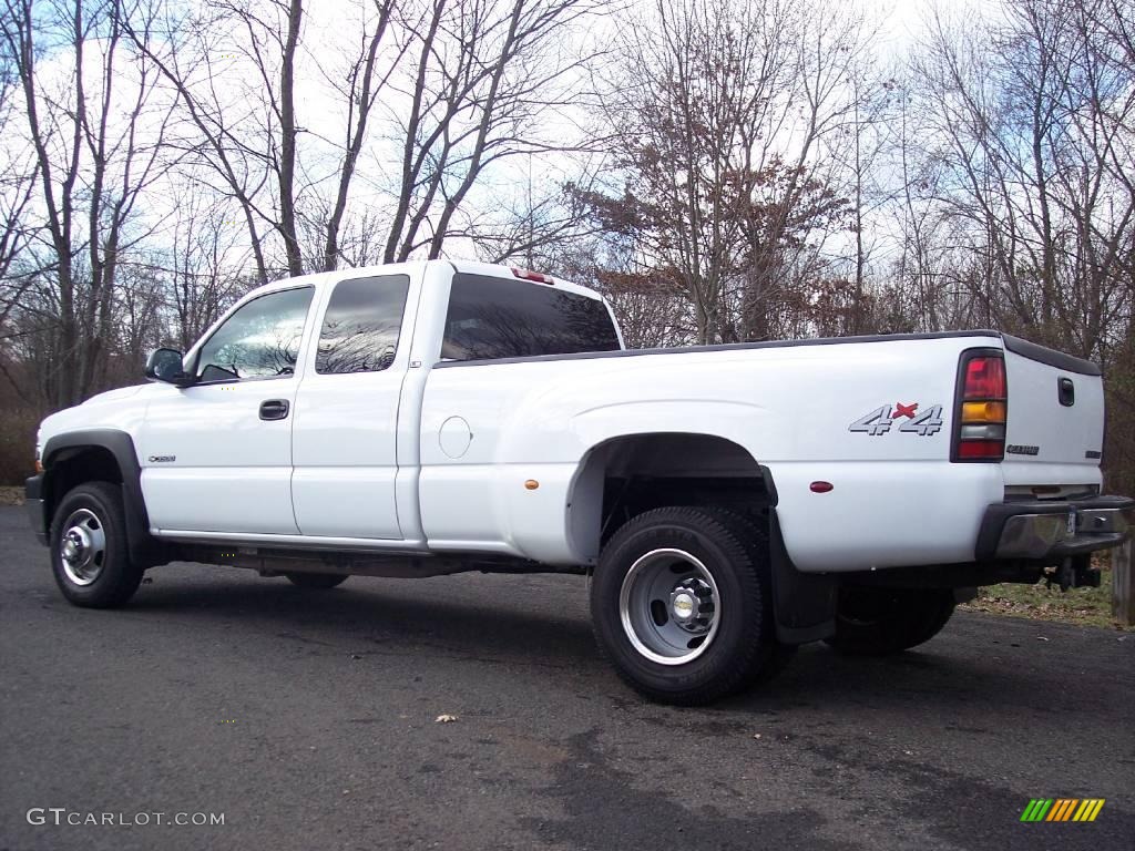 2001 Silverado 3500 LS Extended Cab 4x4 Dually - Summit White / Graphite photo #12