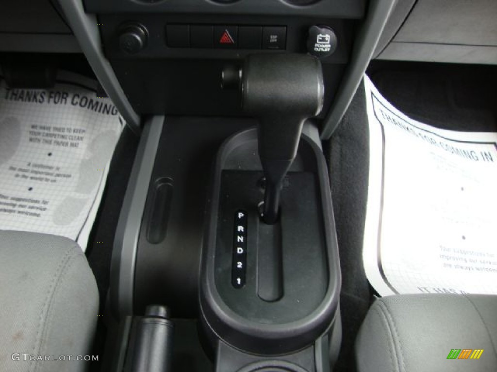 2008 Jeep Wrangler Unlimited Sahara 4 Speed Automatic Transmission Photo #50722987