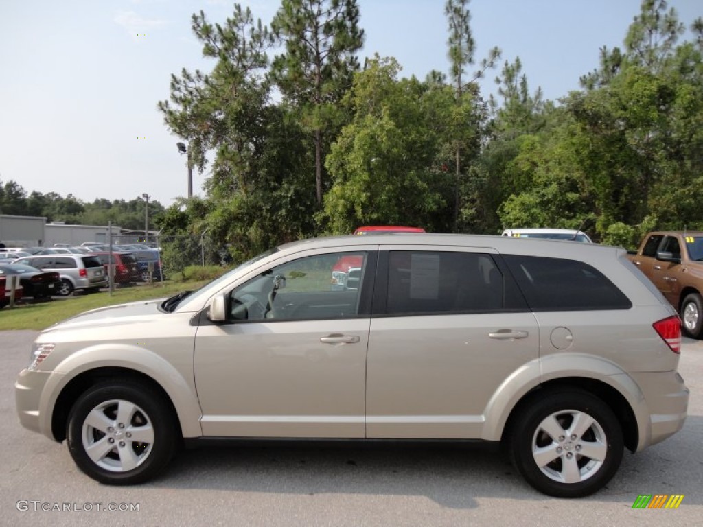 Light Sandstone Metallic 2009 Dodge Journey SXT Exterior Photo #50724915