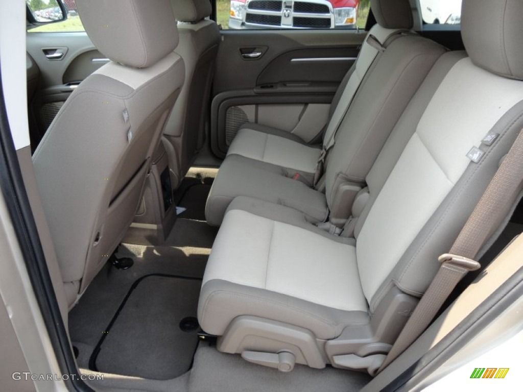 Pastel Pebble Beige Interior 2009 Dodge Journey SXT Photo #50724988
