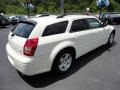 2005 Cool Vanilla White Dodge Magnum SXT  photo #6