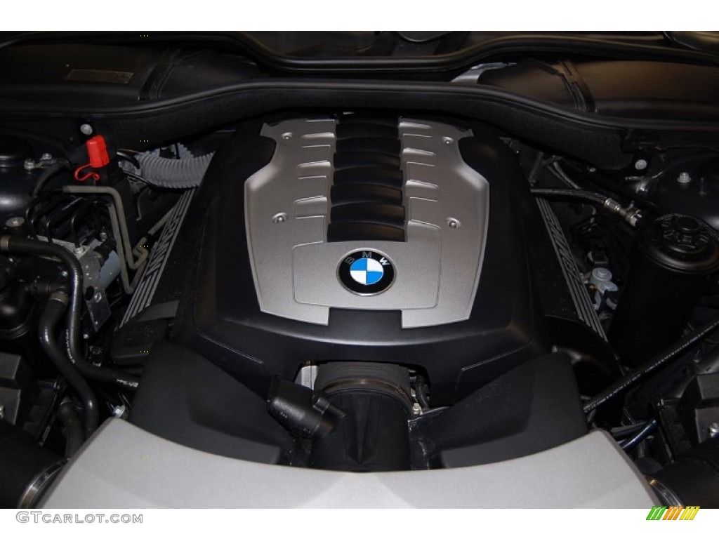 2007 BMW 7 Series 750i Sedan 4.8 Liter DOHC 32-Valve VVT V8 Engine Photo #50732313
