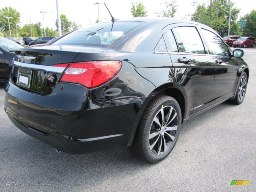 Black 2011 Chrysler 200 S Exterior Photo #50733435