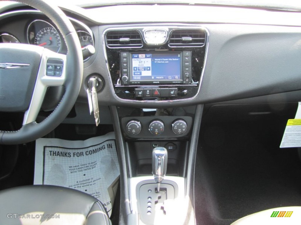 2011 Chrysler 200 S Black Dashboard Photo #50733540