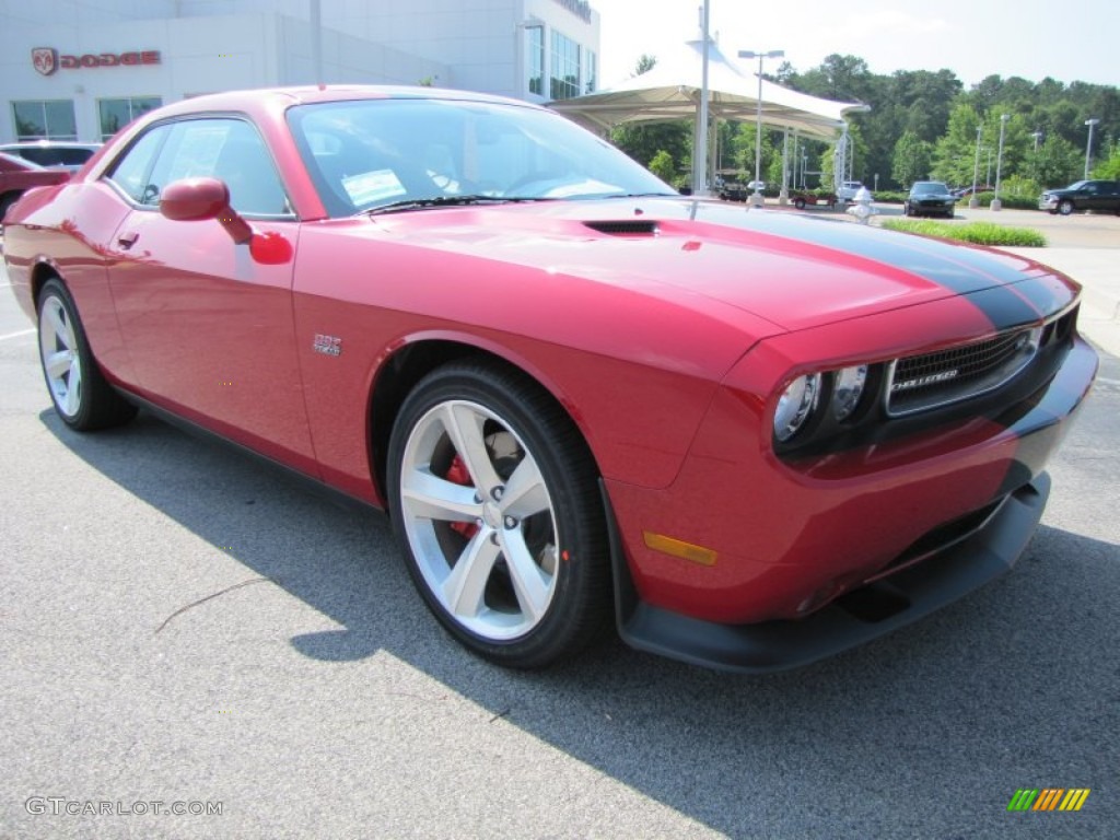 2011 Challenger SRT8 392 - Redline 3-Coat Pearl / Dark Slate Gray photo #4