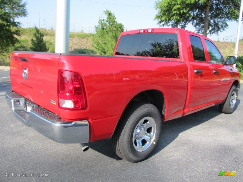 2011 Ram 1500 ST Quad Cab - Flame Red / Dark Slate Gray/Medium Graystone photo #3