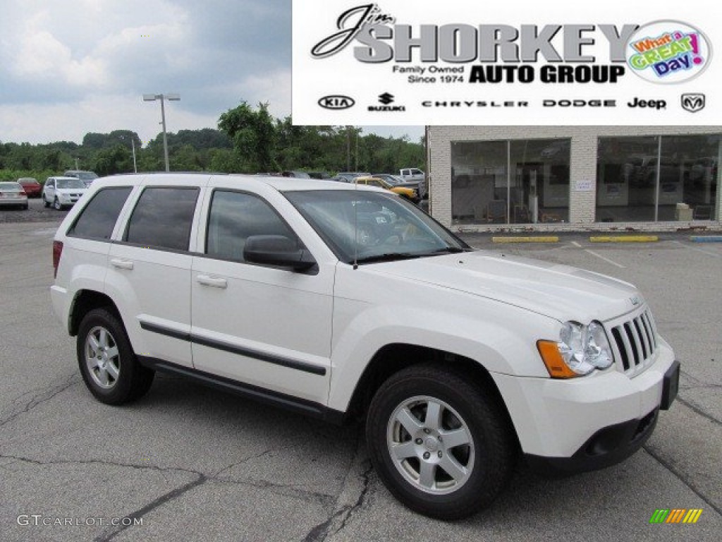 2008 Grand Cherokee Laredo 4x4 - Stone White / Dark Slate Gray/Light Graystone photo #1