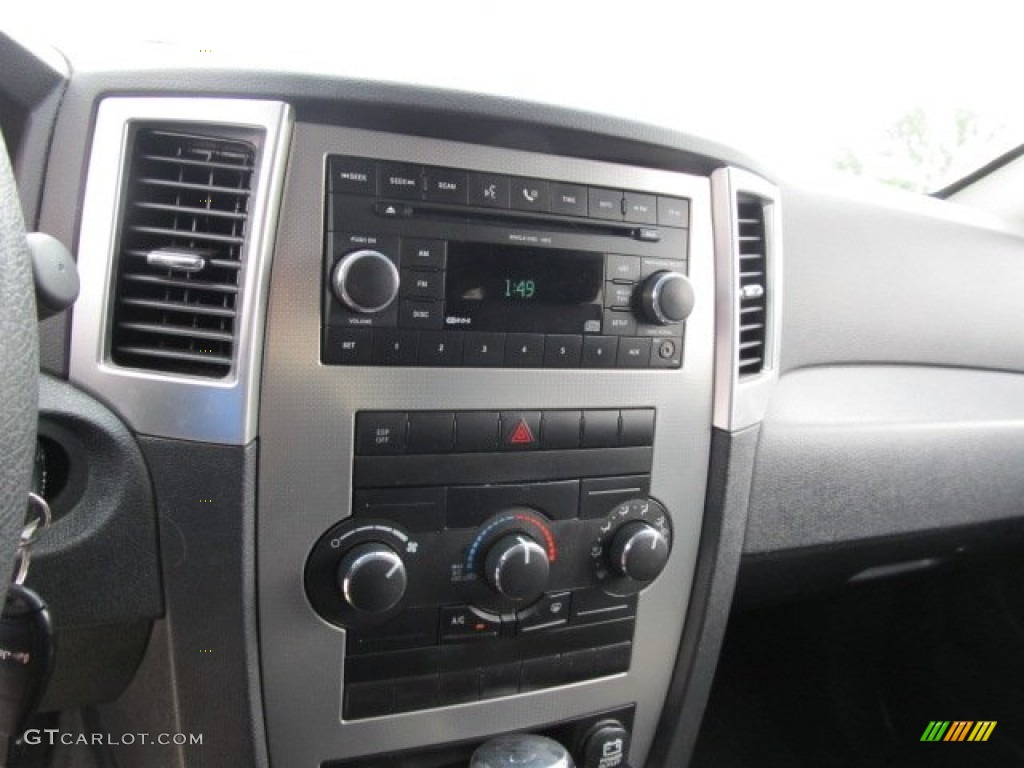 2008 Grand Cherokee Laredo 4x4 - Stone White / Dark Slate Gray/Light Graystone photo #11
