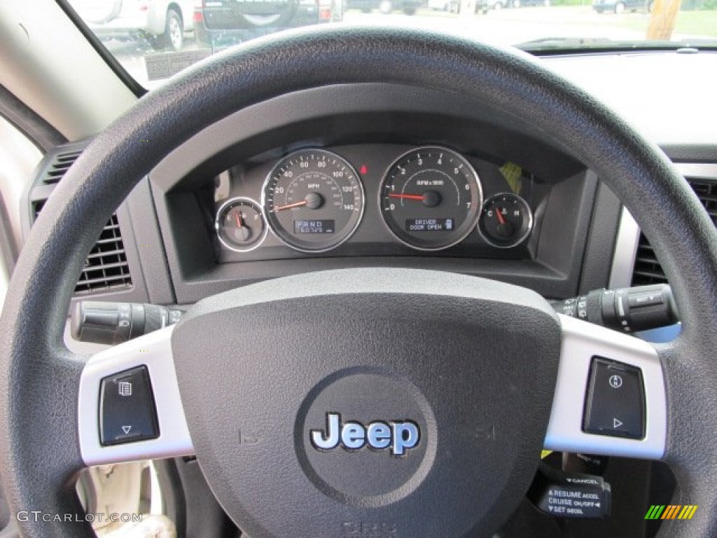 2008 Grand Cherokee Laredo 4x4 - Stone White / Dark Slate Gray/Light Graystone photo #12